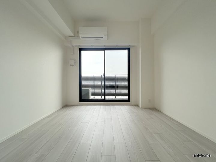 S-RESIDENCE大和田alineの居間