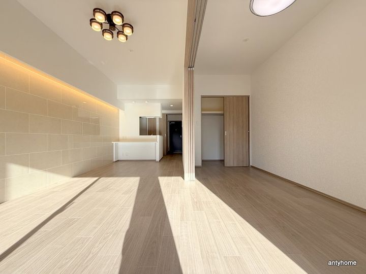プレジオ梅田の居間