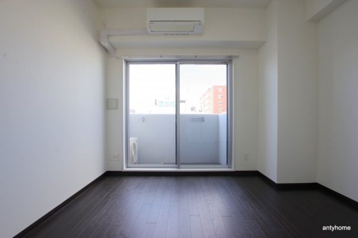 ラ・フォーレ野江内代2の居間