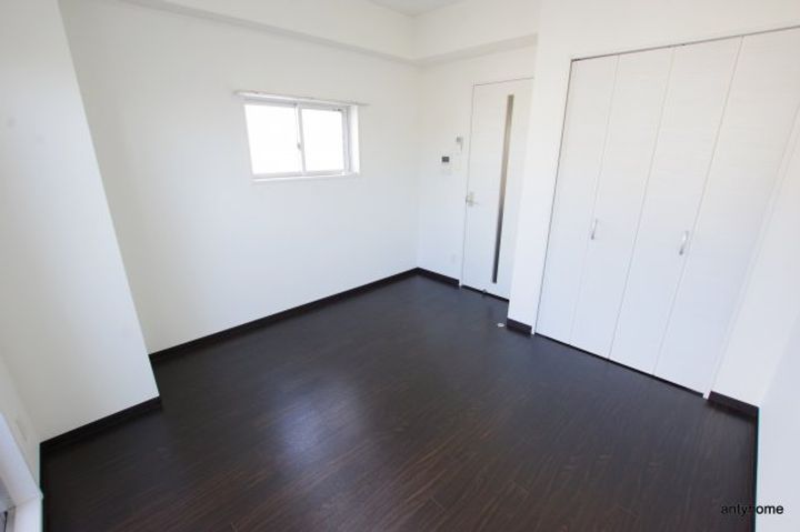 ラ・フォーレ野江内代2の居間