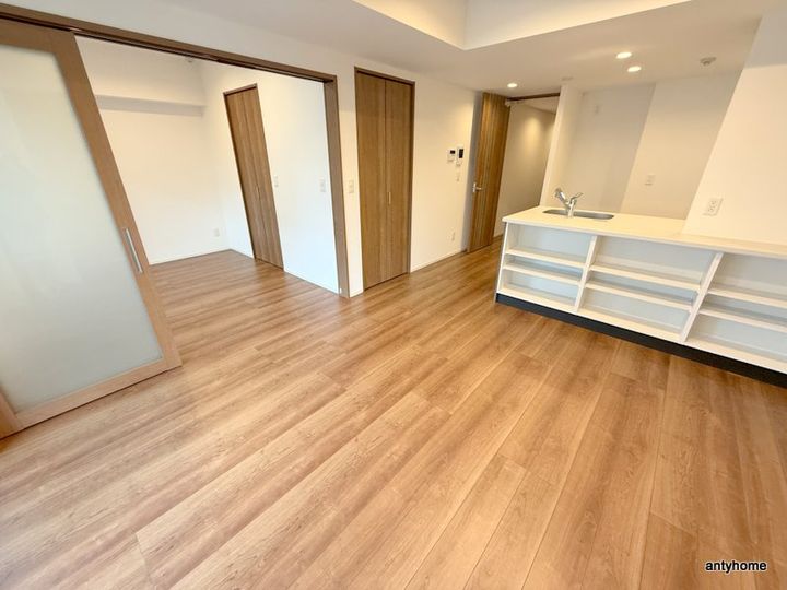 大阪府大阪市中央区内久宝寺町2丁目(マンション)の賃貸物件の居間