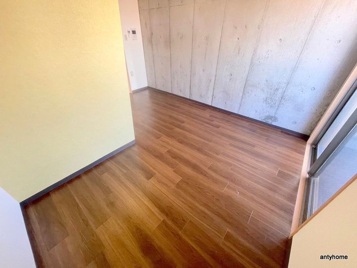 セレニテ日本橋ESTの居間