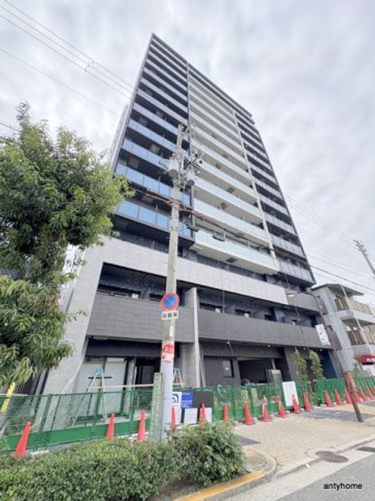 プレサンス大正エミナンスの外観