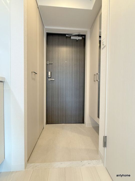 エスリード大阪平野プライムの玄関