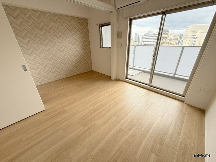 大阪府吹田市南金田2丁目(マンション)の賃貸物件の居間