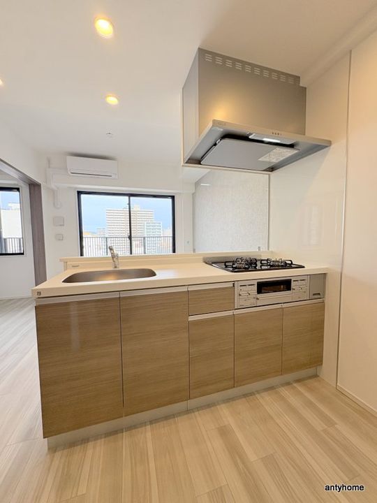 大阪府大阪市北区同心1丁目(マンション)の賃貸物件のキッチン