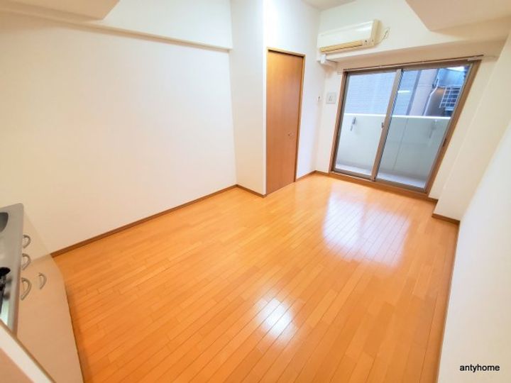 大阪府大阪市中央区玉造2丁目(マンション)の賃貸物件の居間