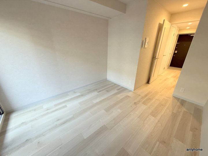 大阪府吹田市岸部南1丁目(マンション)の賃貸物件の居間