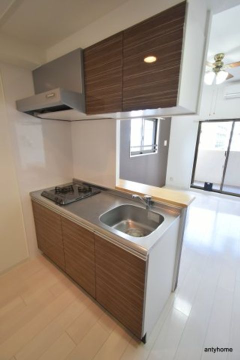 大阪府大阪市淀川区西宮原1丁目(マンション)の賃貸物件のキッチン