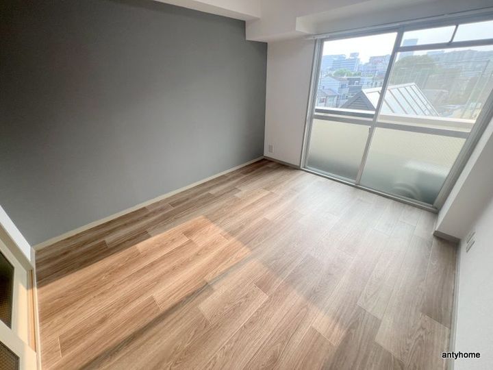 モリビル京橋の居間