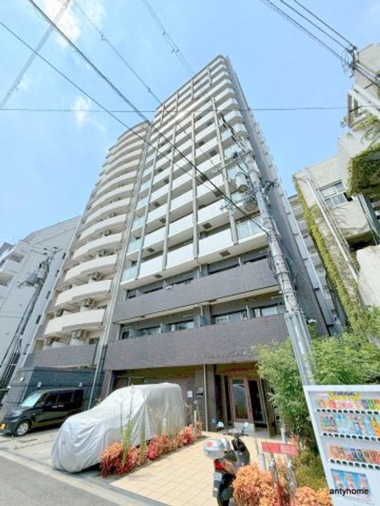 プレサンス難波フィネストの外観