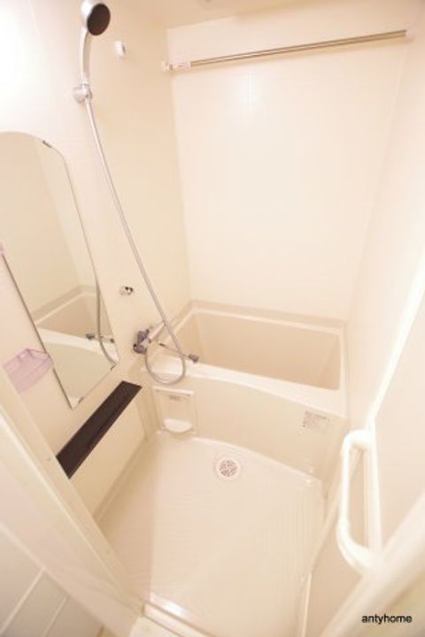 ファステートNAMBA華月の風呂