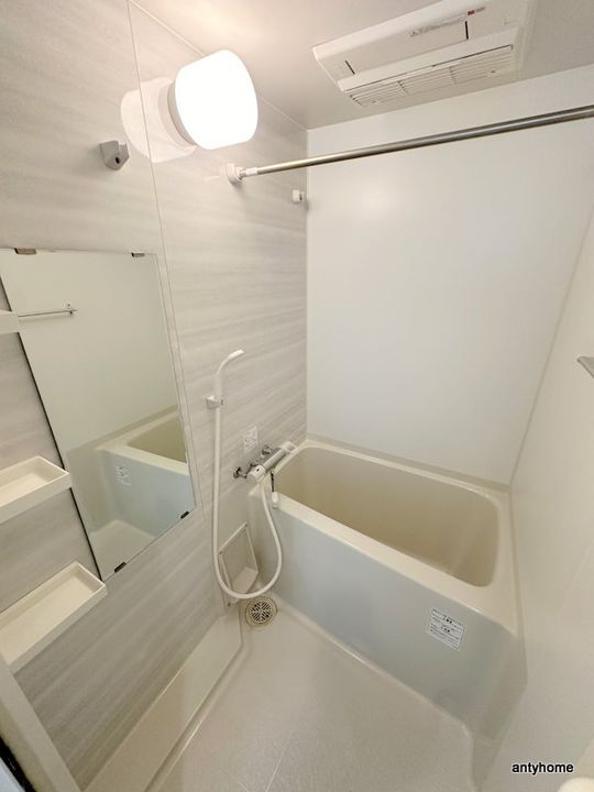 S-RESIDENCE難波Brillerの風呂