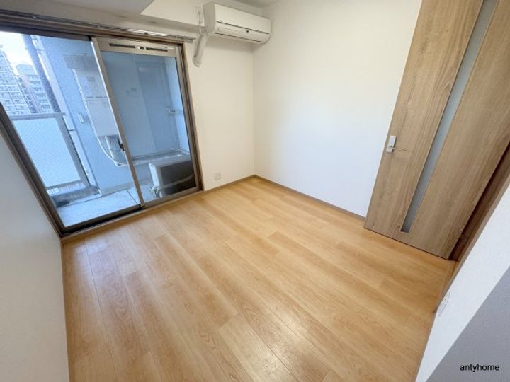 グランパシフィック大国町の居間