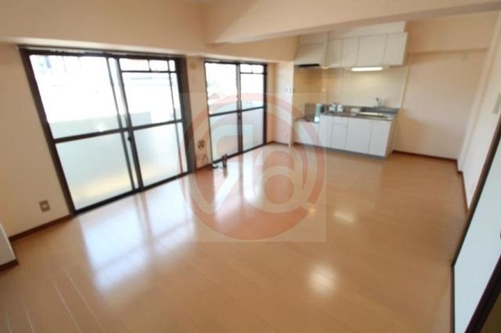 リトルウッドの居間