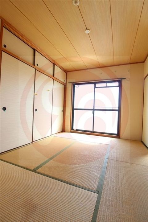 KMコートあびこの居間