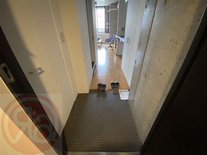 アーデンタワー南堀江の玄関