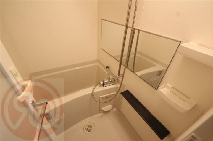 LAV心斎橋WEST1403の風呂