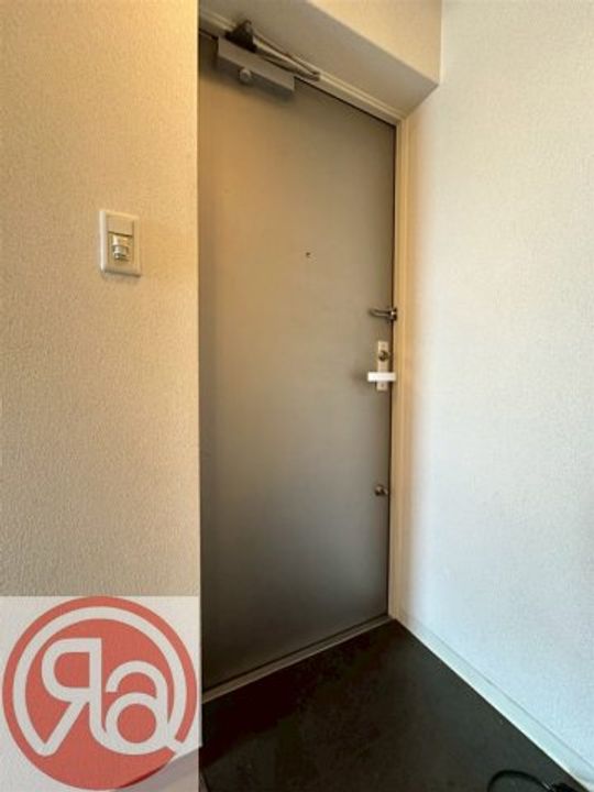 大阪府大阪市西区新町4丁目(マンション)の賃貸物件401の玄関