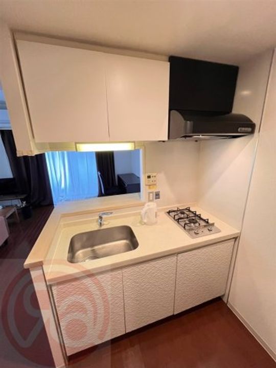 W.O.B HONMACHI-WESTのキッチン