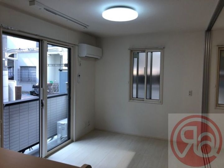 ラムココ真田山の居間