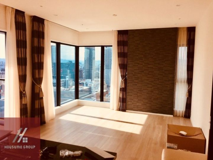 シティタワー東梅田パークフロントの居間