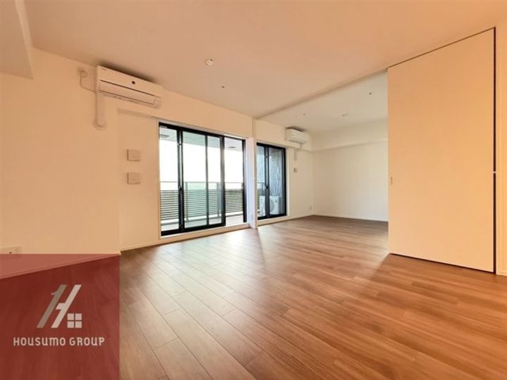 Noire北堀江の居間