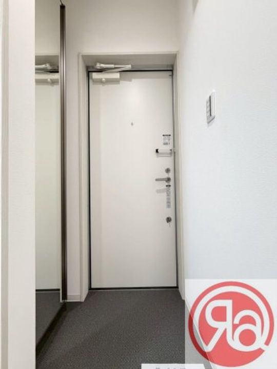 グランツあびこWESTの玄関