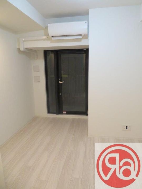 Metrosa谷町六丁目Northの居間