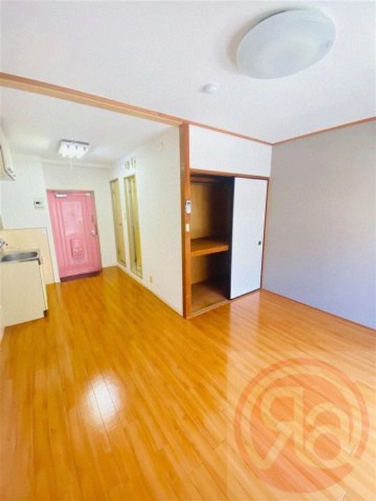 コーポロイヤル201の内装