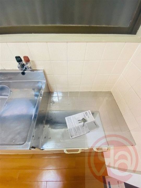 コーポロイヤル201のキッチン