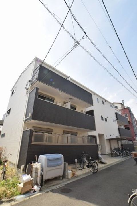 ブリーゼ城東の外観