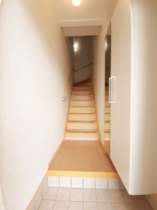 サンリット・スクエアBの玄関