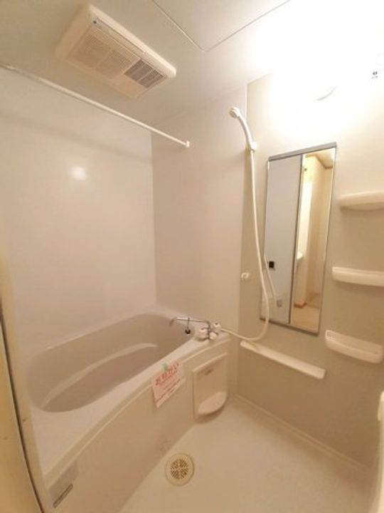 グローリアスファイブの風呂