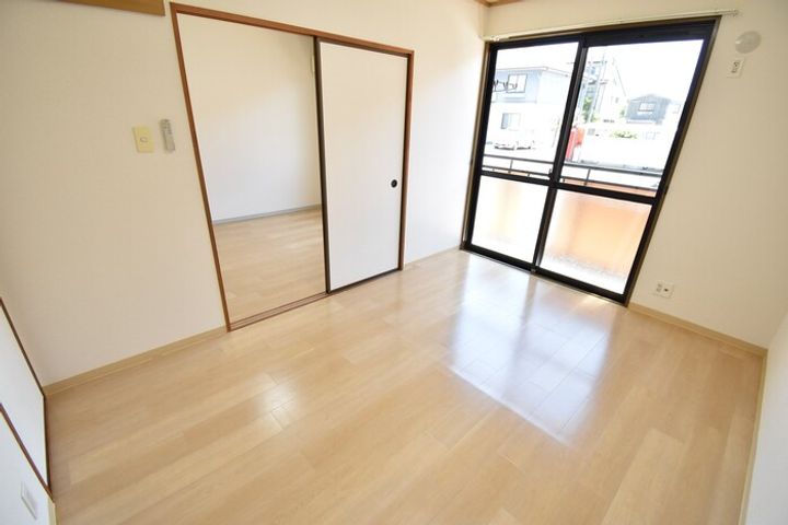 サンタウン寺井 B棟の内装