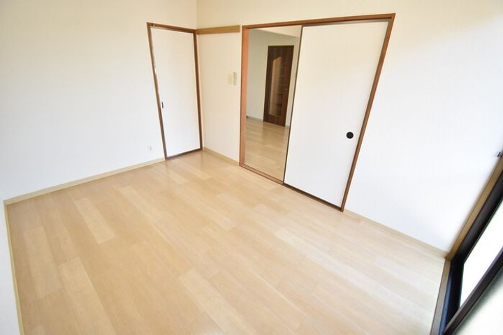 サンタウン寺井 B棟の内装