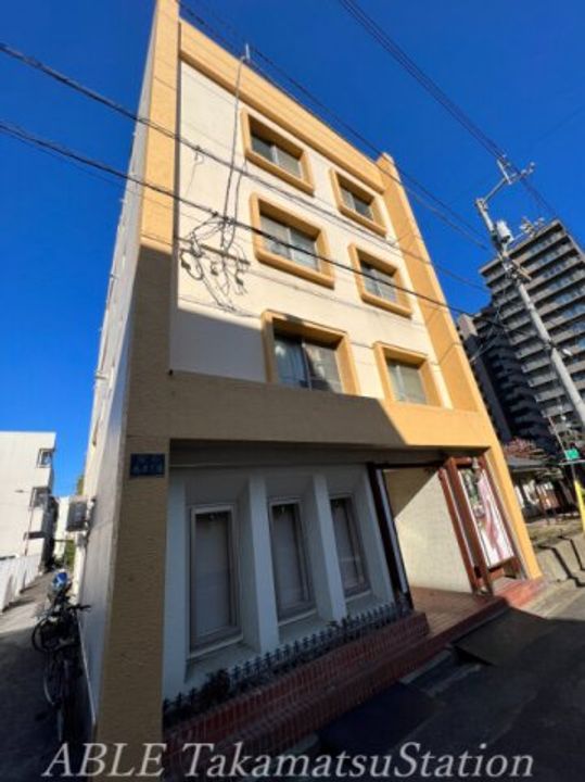 コメイ第3ビルの外観