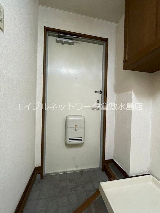 岡山県倉敷市連島町西之浦(アパート)の賃貸物件の玄関