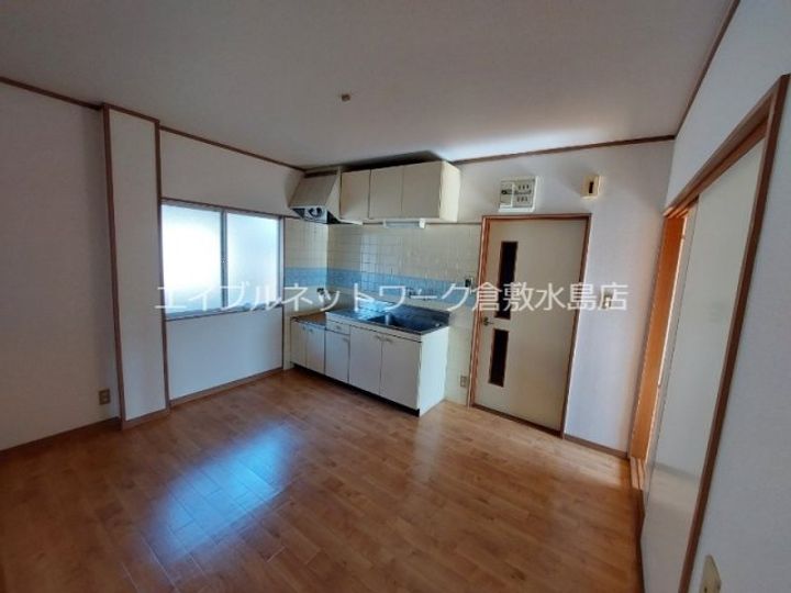 岡山県倉敷市水島東川町(アパート)の賃貸物件の居間