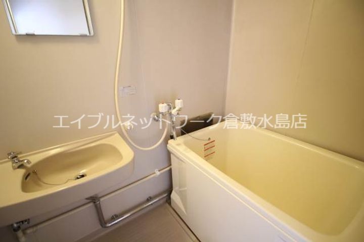 コーポ明和 A棟の風呂