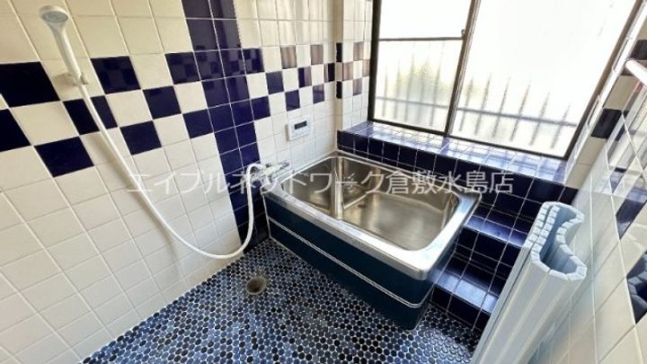 岡山県岡山市南区内尾(一戸建)の賃貸物件1の風呂