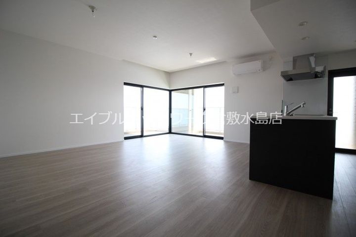 岡山県岡山市南区東畦(マンション)の賃貸物件1002の居間