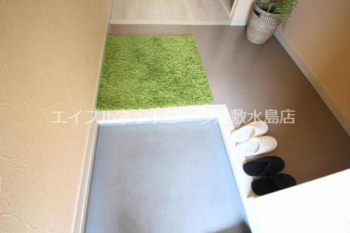 岡山県倉敷市中島(マンション)の賃貸物件304の玄関