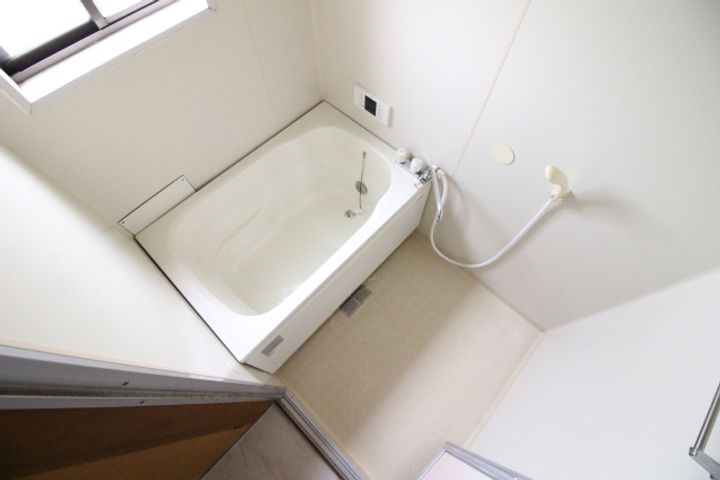岡山県倉敷市中島(アパート)の賃貸物件の風呂