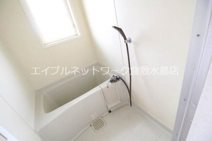 りんごの木Ⅰ202の風呂