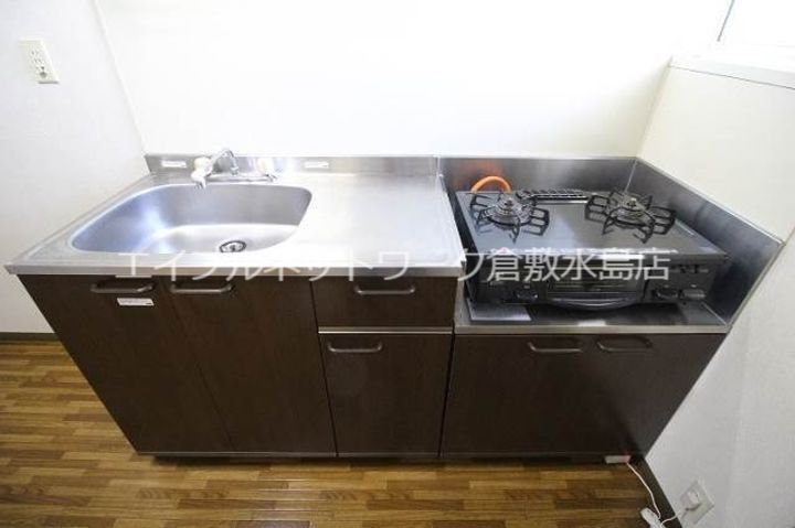 メゾンソレイユ202のキッチン