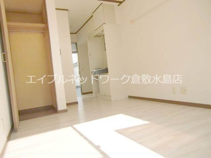 サザリィ川崎105の内装