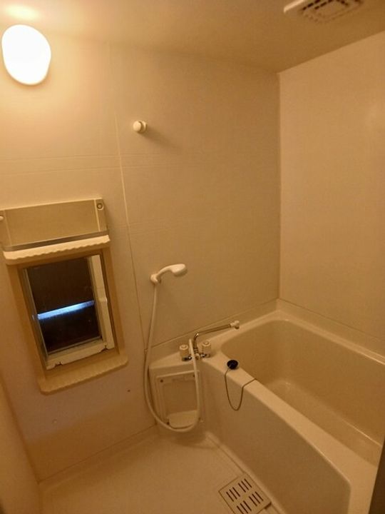 岡山県倉敷市東塚2丁目(アパート)の賃貸物件の風呂