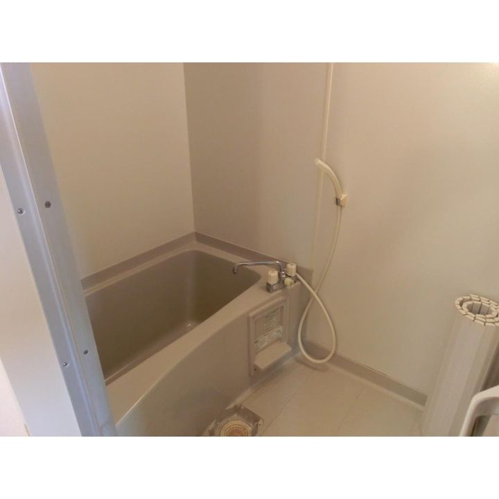 岡山県倉敷市児島下の町7丁目(アパート)の賃貸物件202号室の風呂