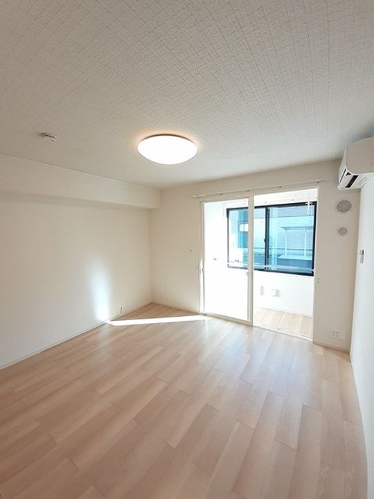 岡山県倉敷市神田3丁目(アパート)の賃貸物件の居間